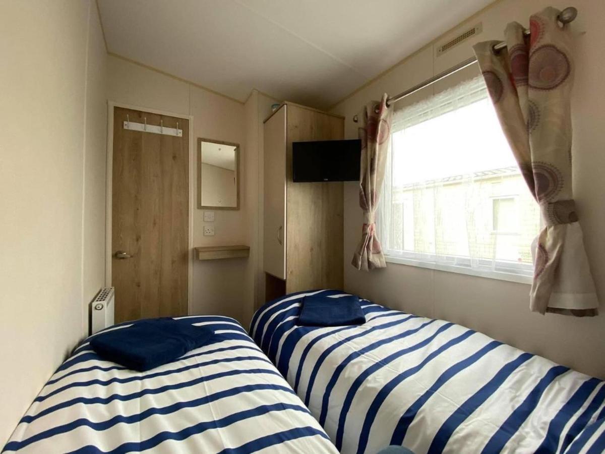 Mp113, Ship Ahoy - Camber Coast Holidays Ltd Экстерьер фото